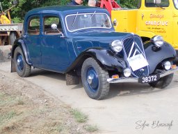 2026-05-10_Reco-et-Encadrement-Tracteurs-et-Vehicules-Anciens_Courtil